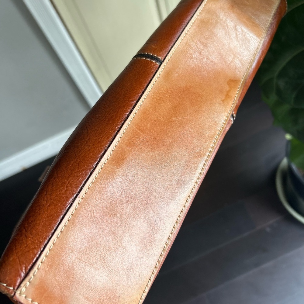 Patricia Nash Tan Leather Shoulder Bag/Briefcase - Picture 7 of 7
